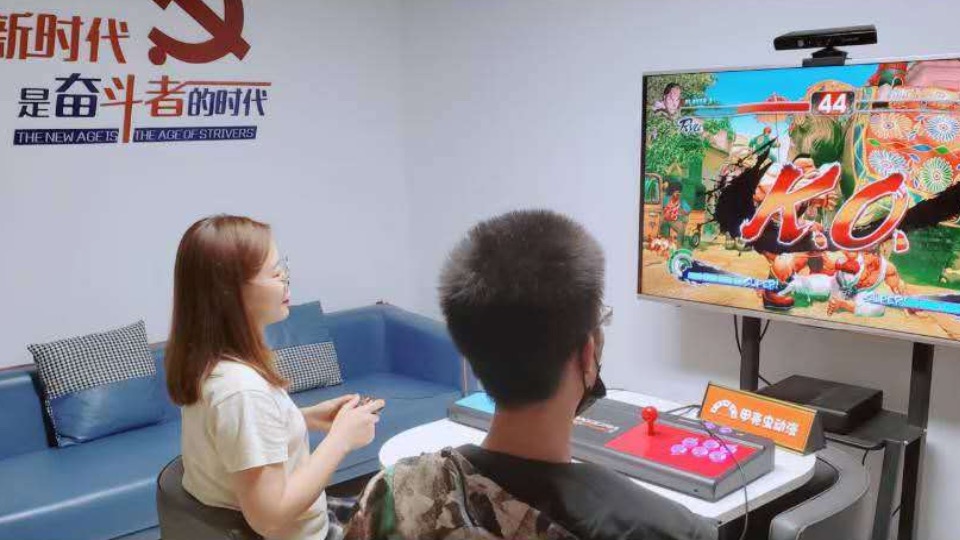 Zooco Estudio creates cave-like wine shop in Spain